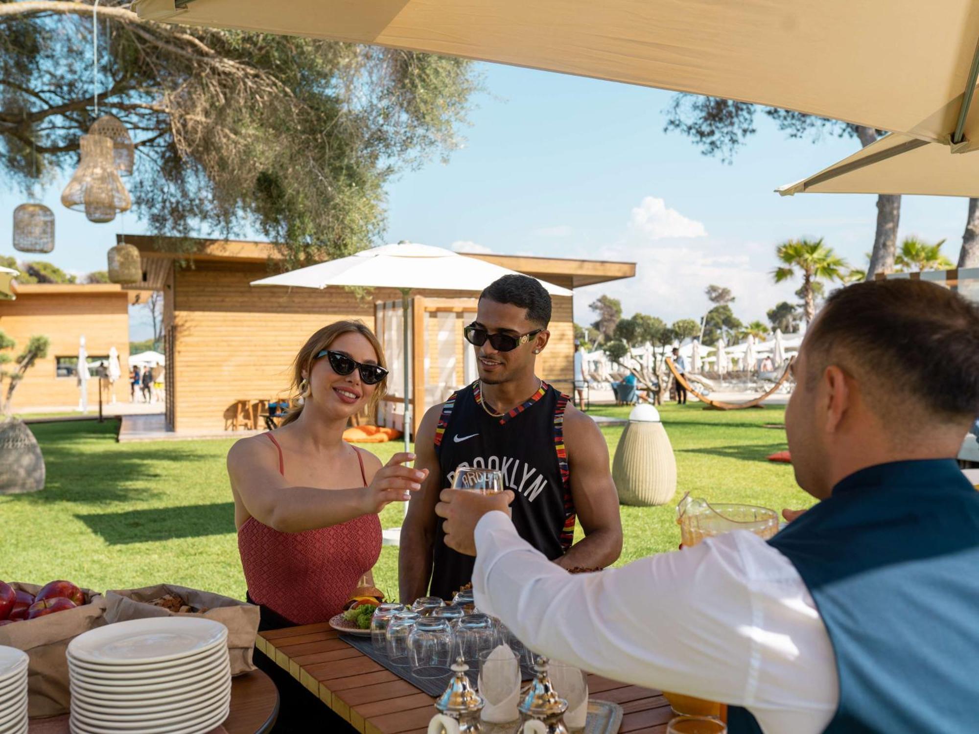 Radisson Blu Resort Al Hoceïma Zewnętrze zdjęcie The Beach Club at the Four Seasons Resort Palm Beach