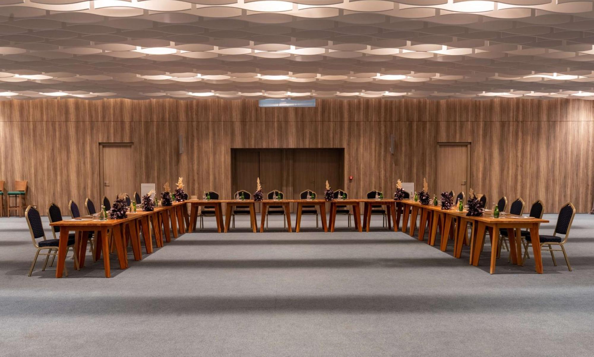 Radisson Blu Resort Al Hoceïma Zewnętrze zdjęcie The conference room of the Federal Council